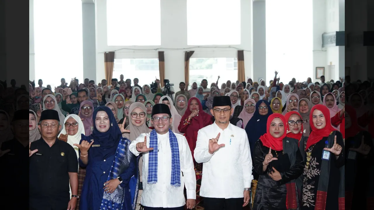 Pembukaan seminar kompetensi guru